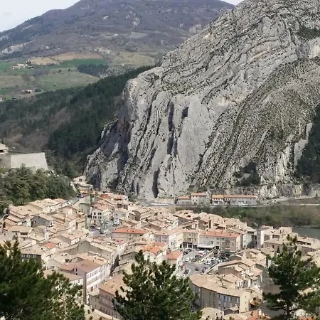 Lou Souleu Сasa de vacaciones Sisteron